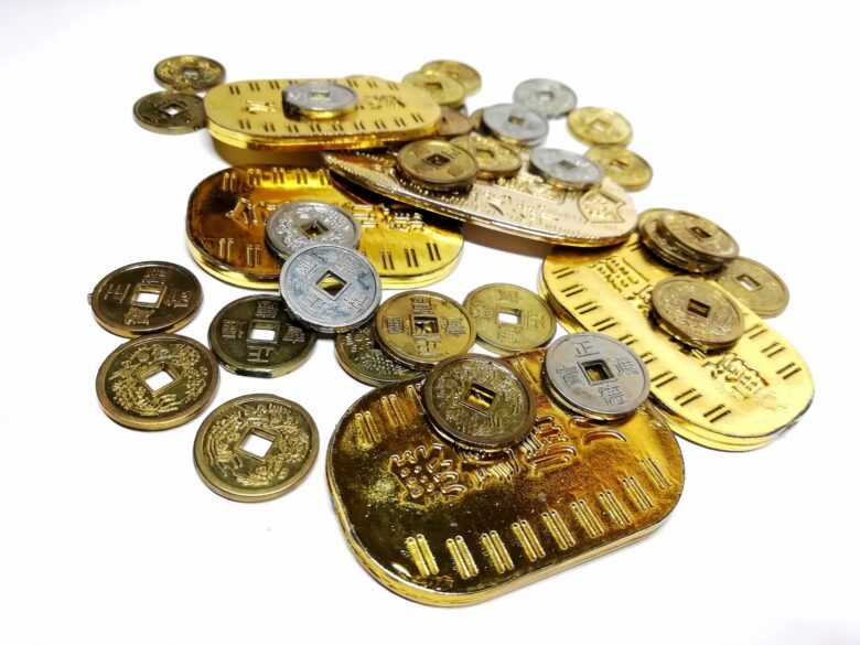 古銭の買取おすすめ業者ランキング！記念硬貨やコインの相場・高く売るコツは？